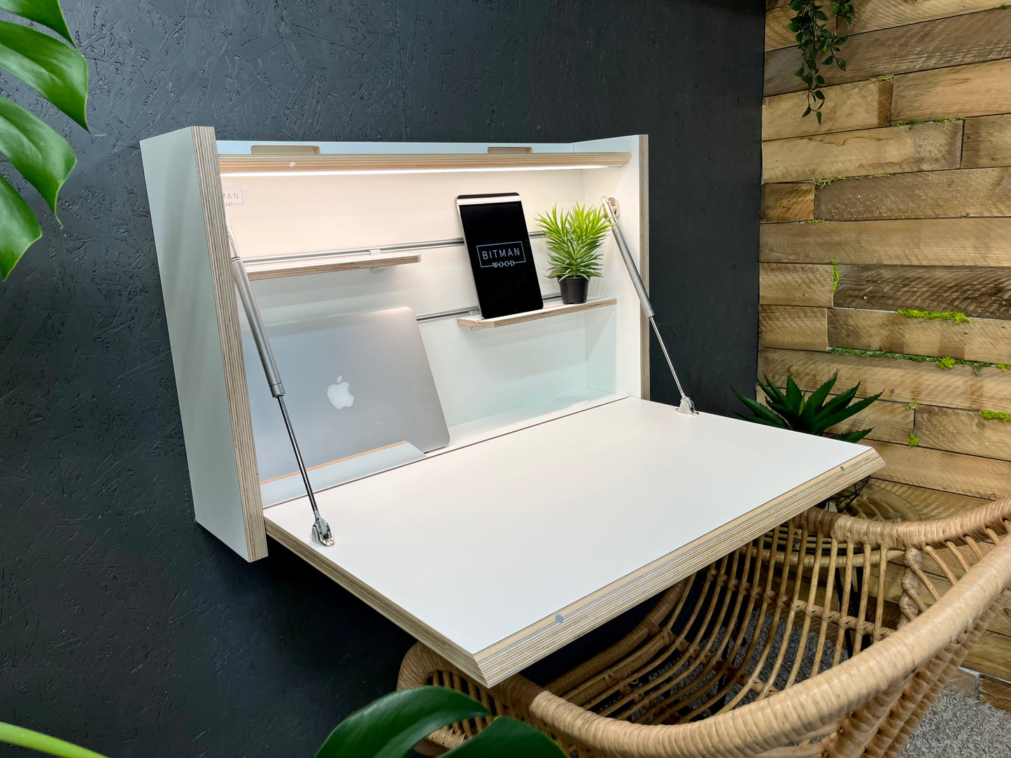STANDING DESK• Premium White
