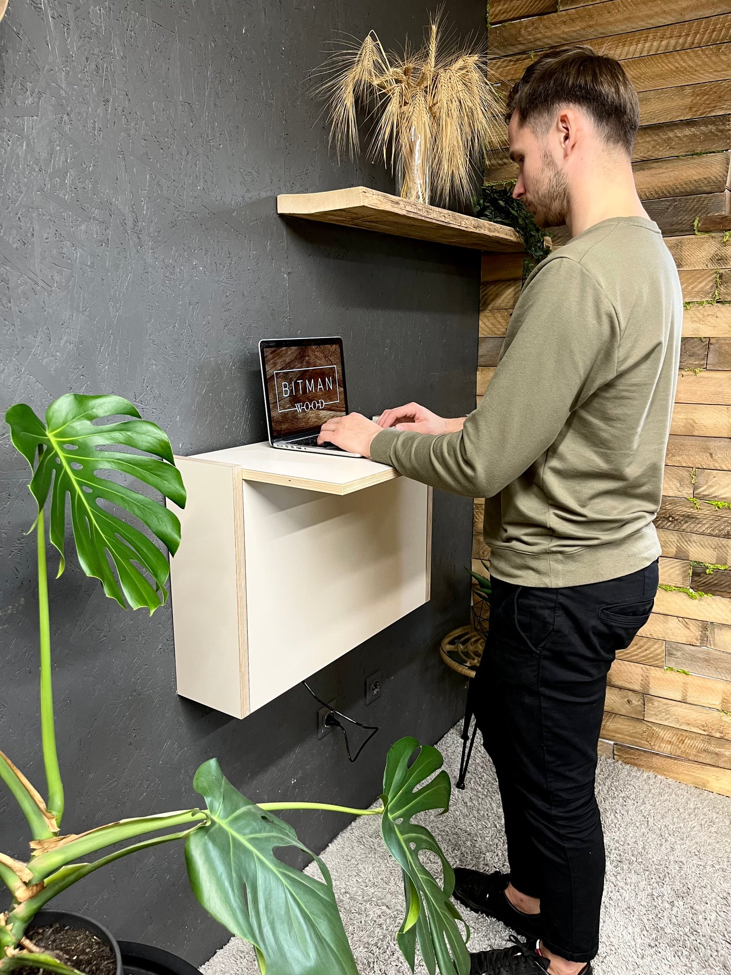 STANDING DESK• Sand Beige U166