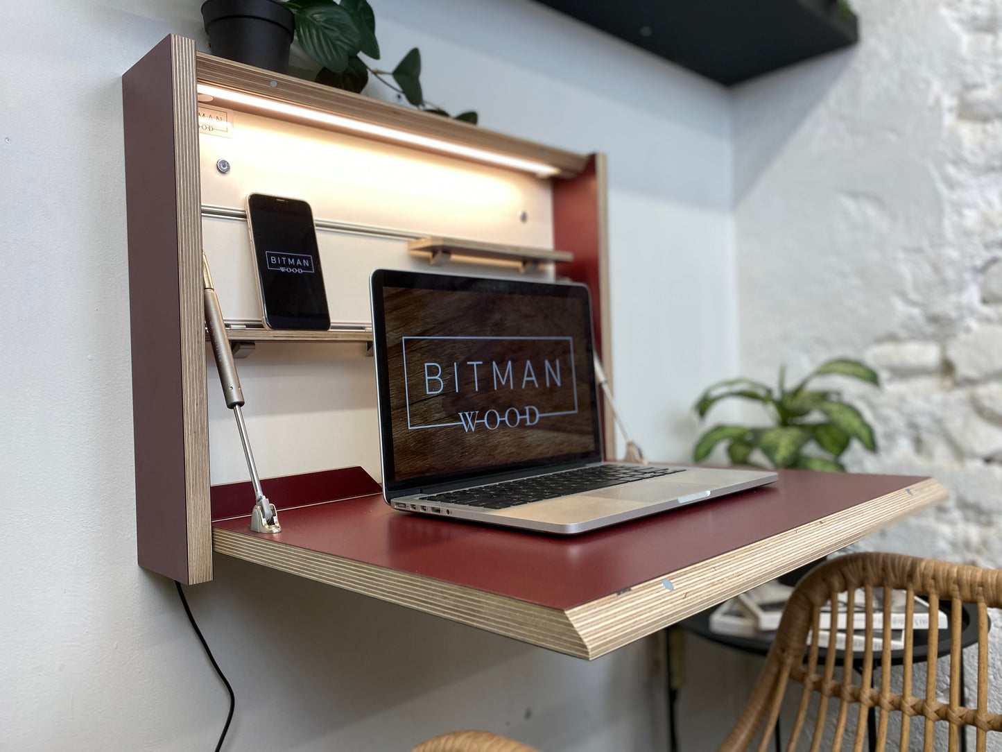 SMALL FOLDING DESK• Burgundy Red U311