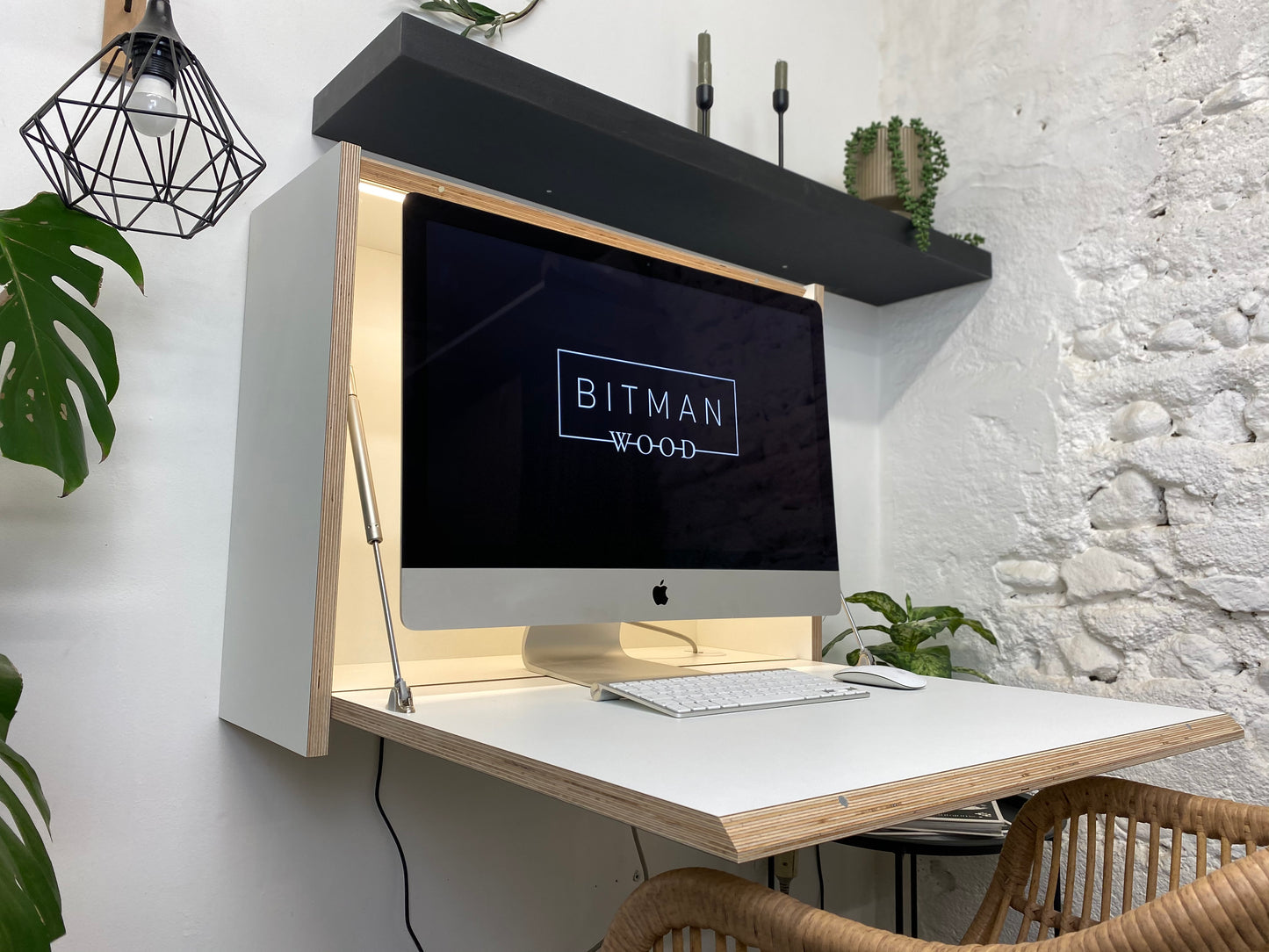 27” MONITOR DESK• Premium White