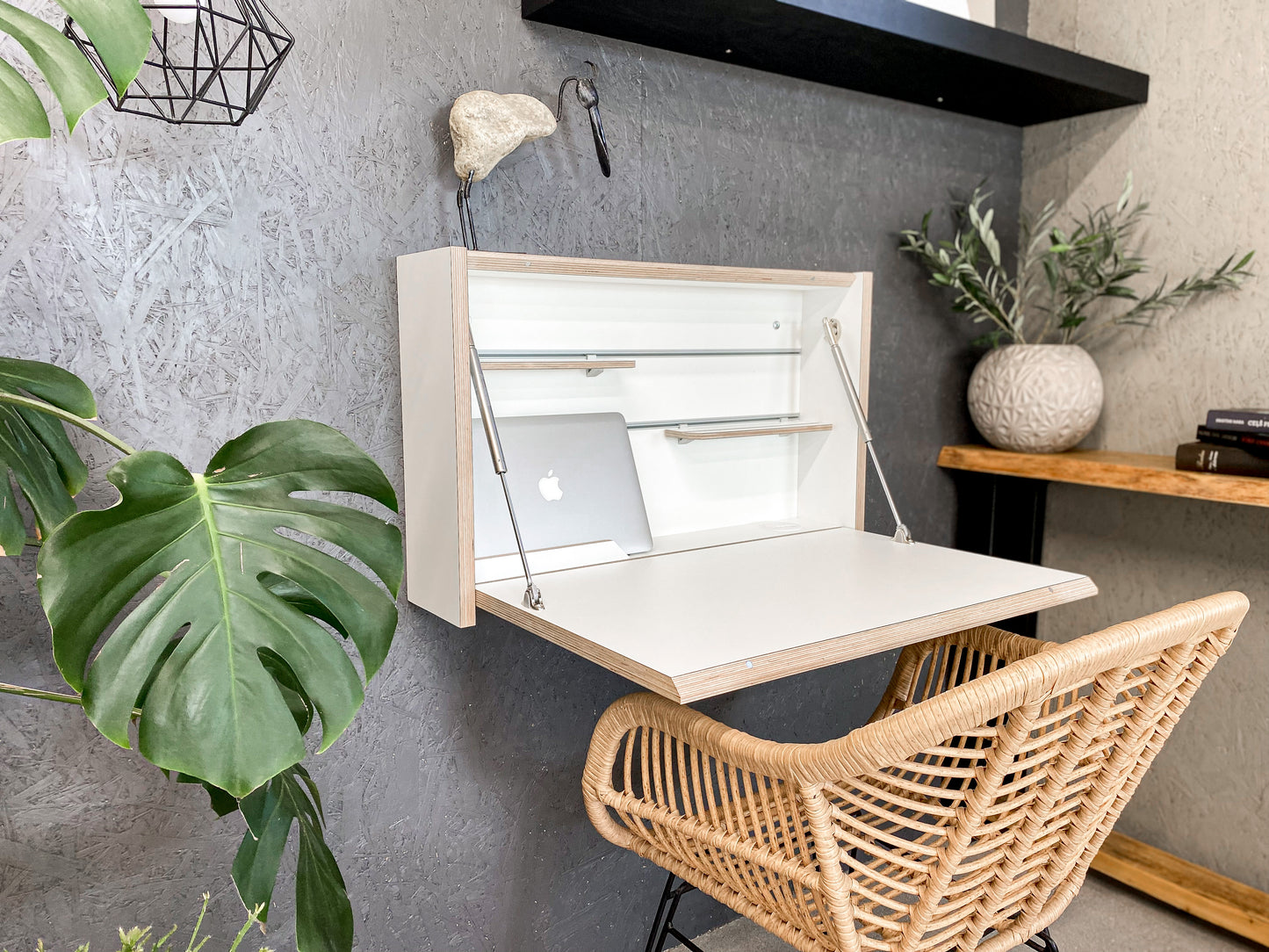 ORIGINAL FOLDING DESK• Premium White