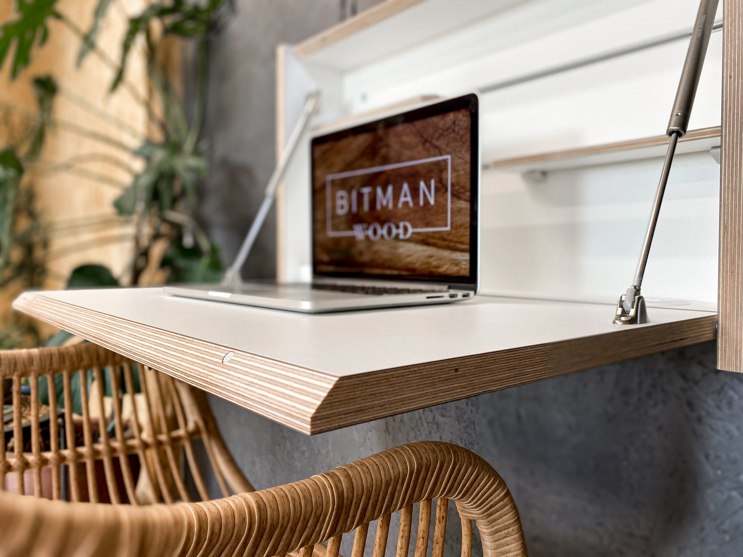 ORIGINAL FOLDING DESK• Premium White