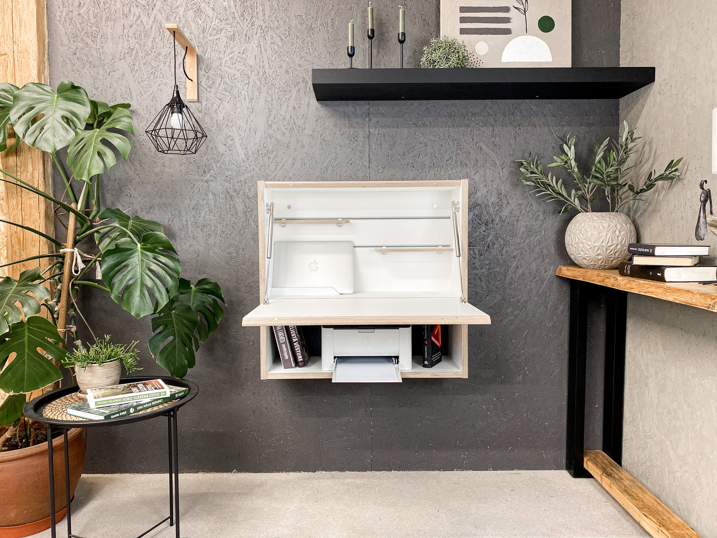 OFFICE DESK• Premium White