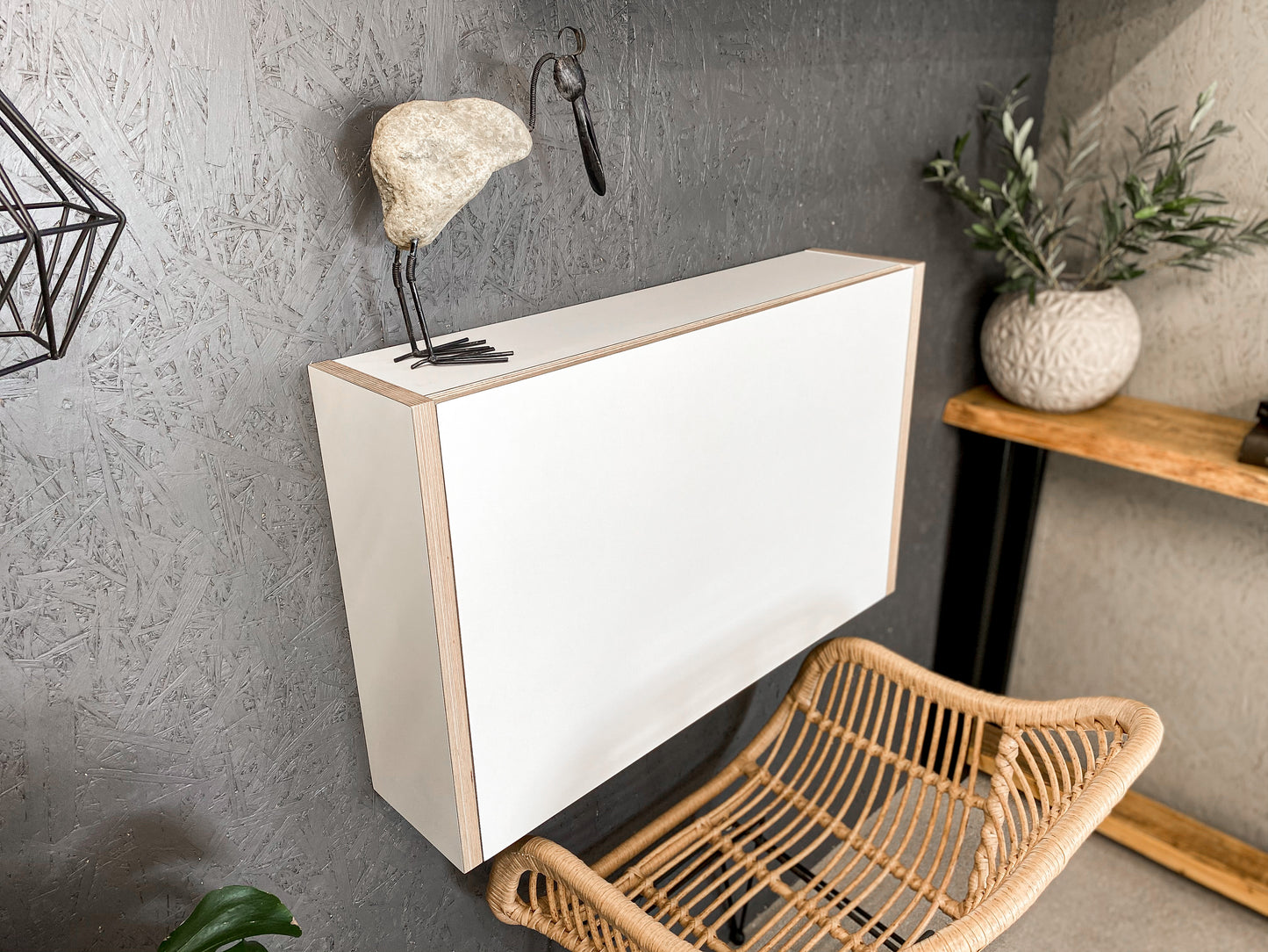 ORIGINAL FOLDING DESK• Premium White