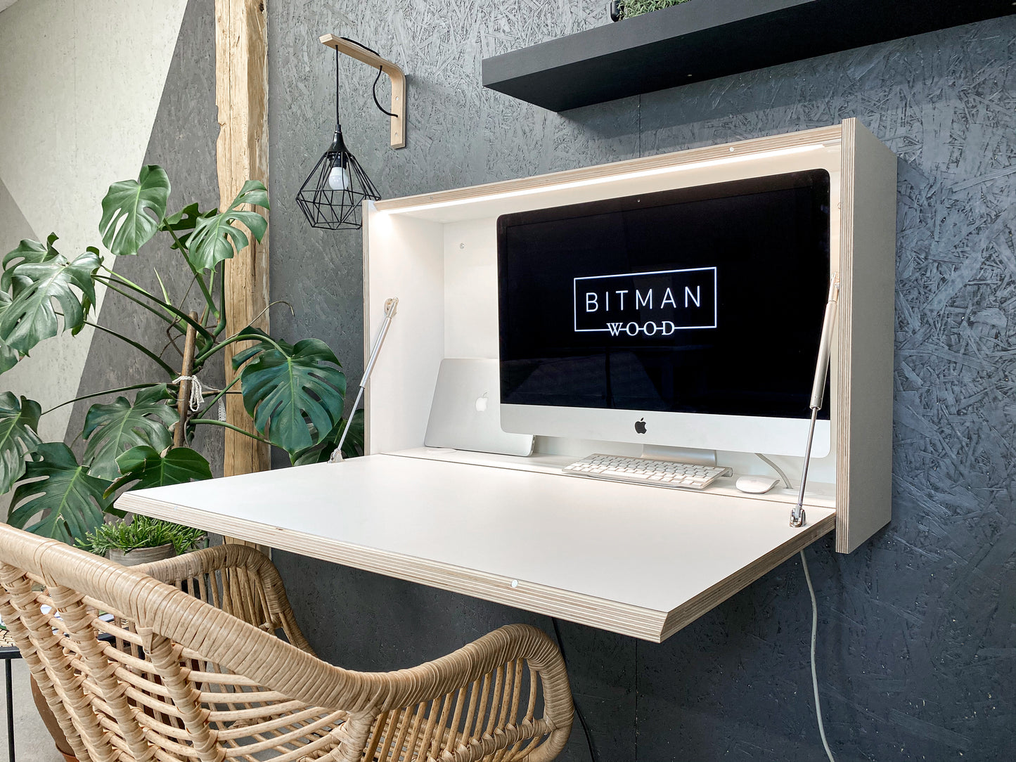 LARGE OFFICE DESK• Premium White