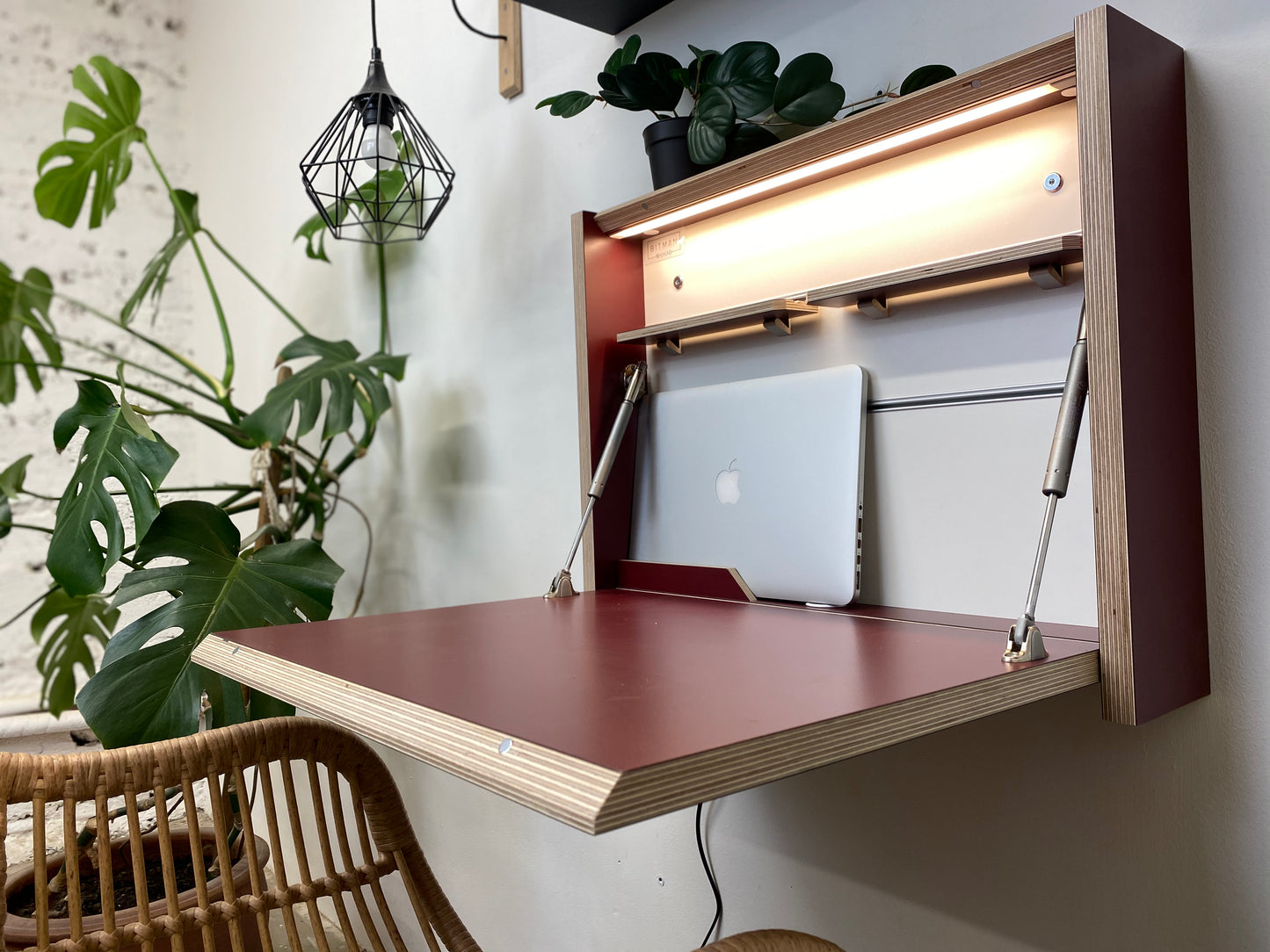 SMALL FOLDING DESK• Burgundy Red U311