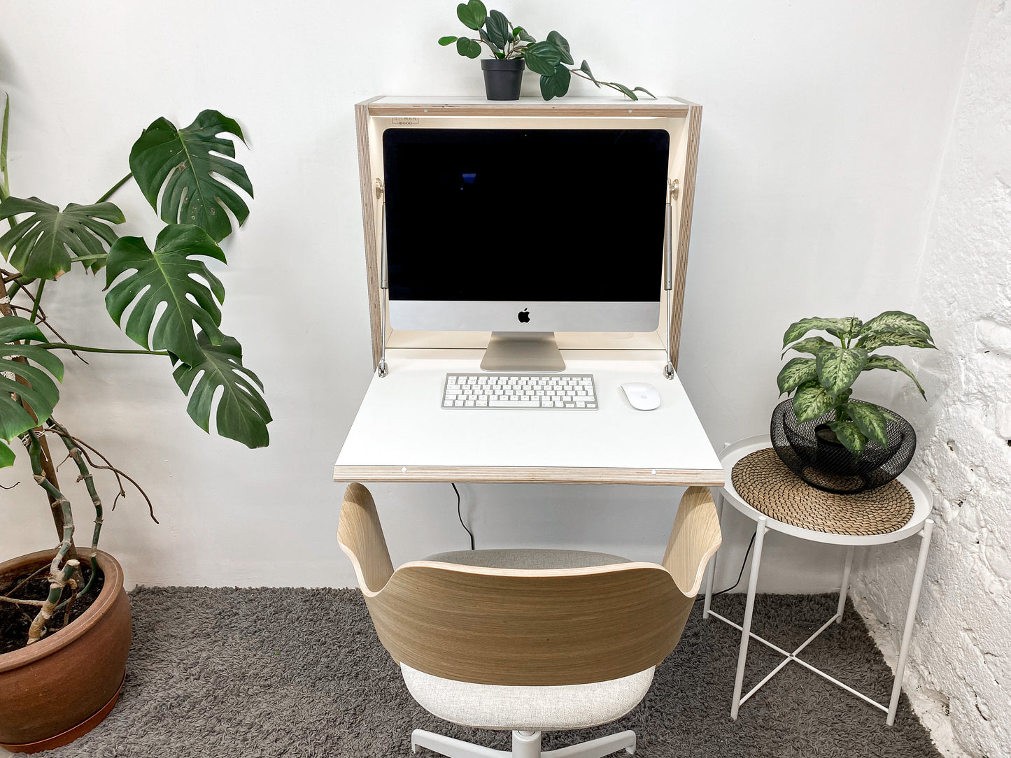 21.5" MONITOR DESK• Premium White