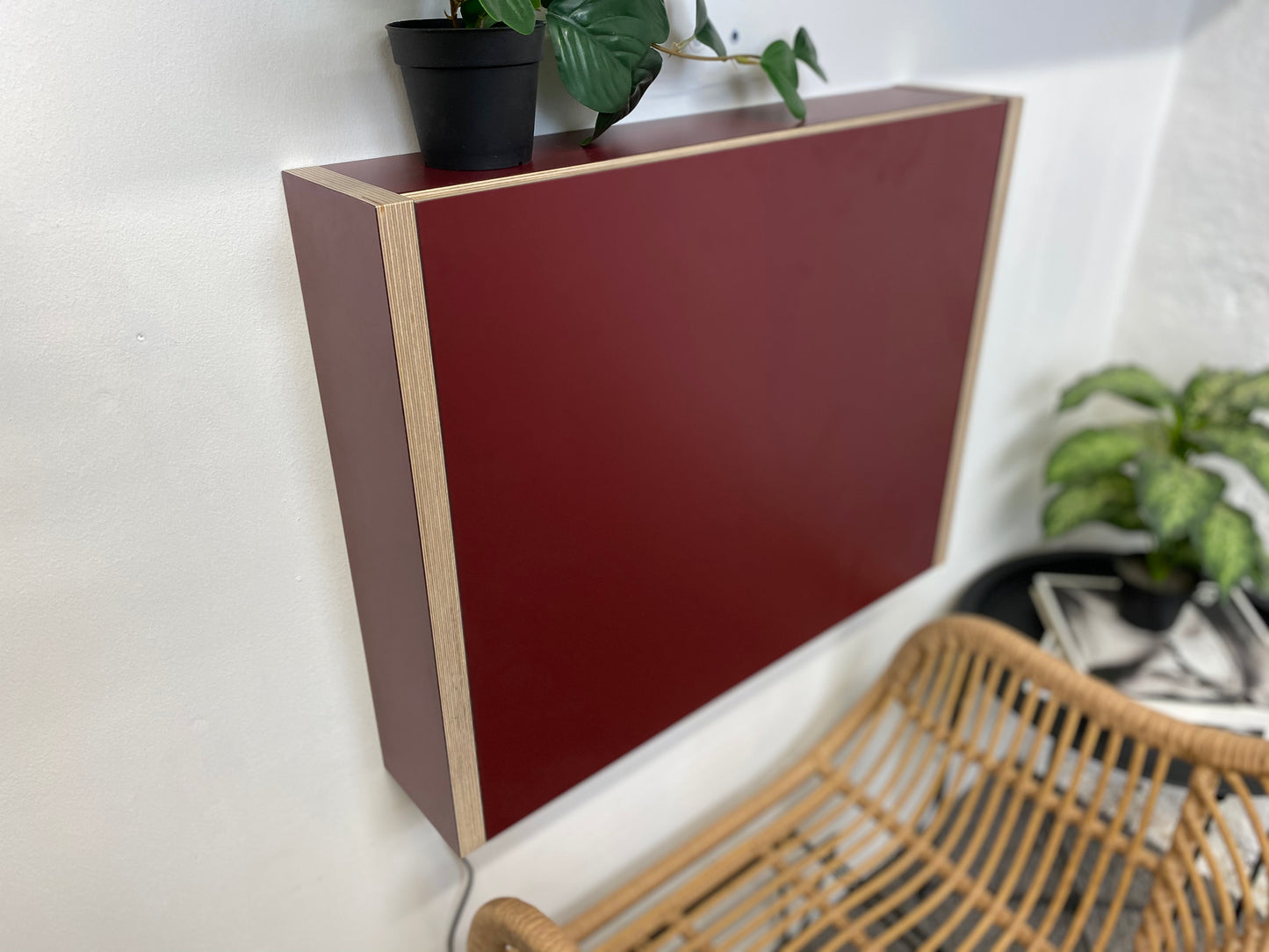 SMALL FOLDING DESK• Burgundy Red U311