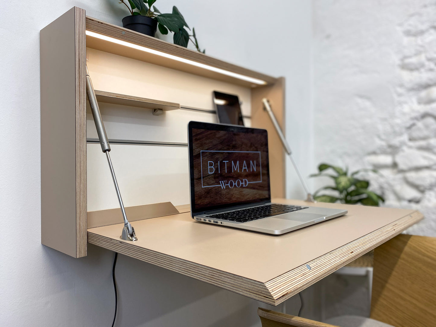 ORIGINAL FOLDING DESK• Beige