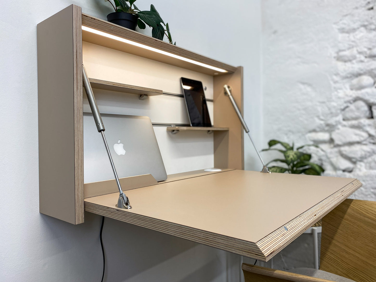 ORIGINAL FOLDING DESK• Beige
