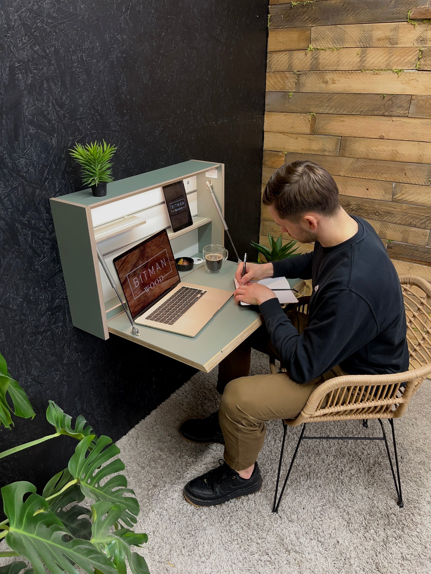 ORIGINAL FOLDING DESK• Reed Green U604