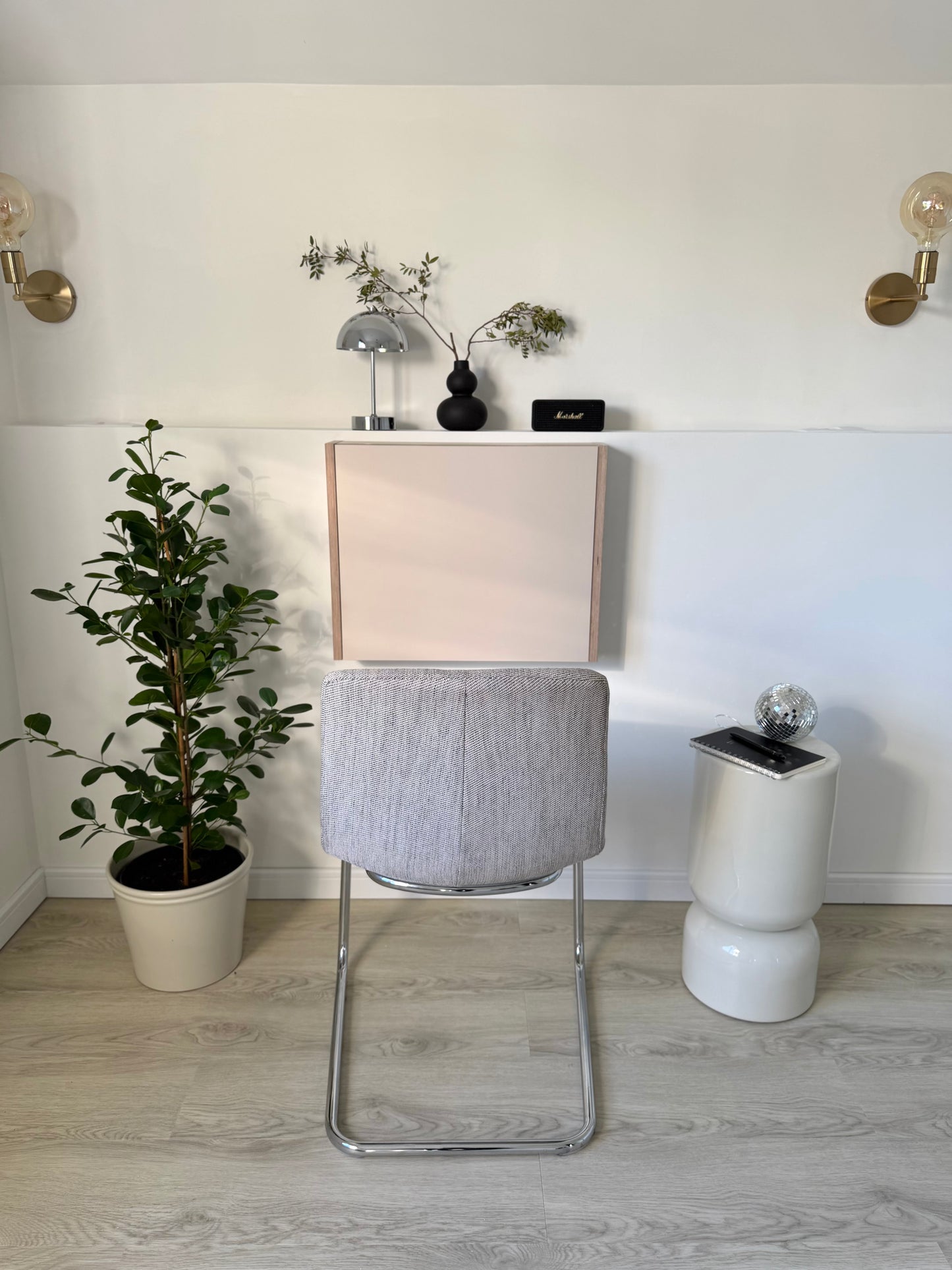 SMALL FOLDING DESK• Sand Beige