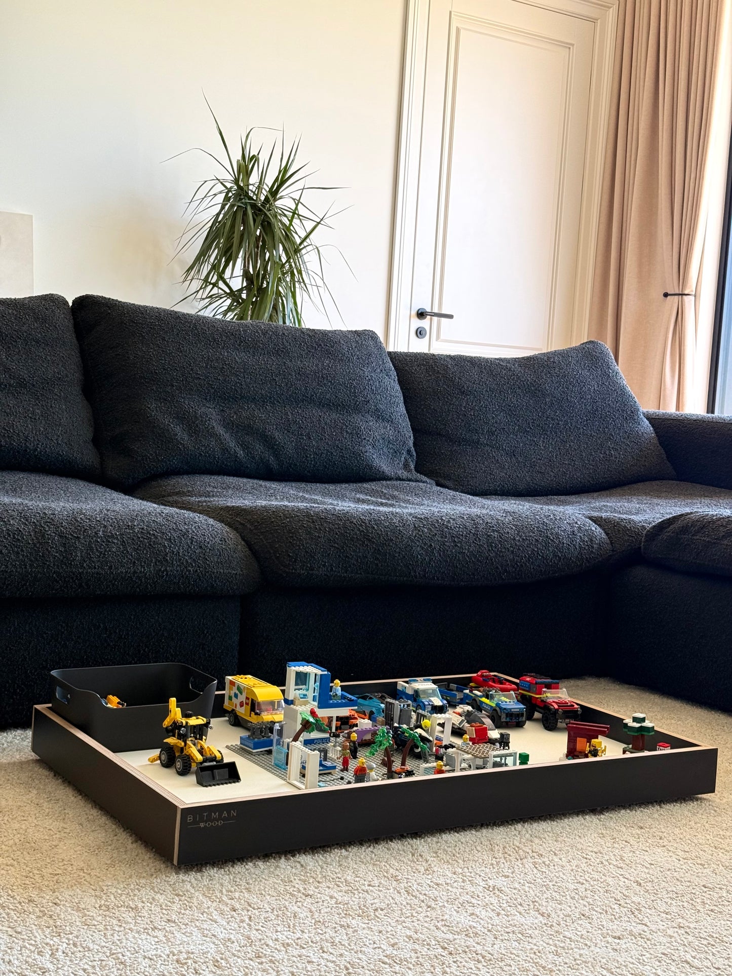 MOBILE PLAY TRAY• Black