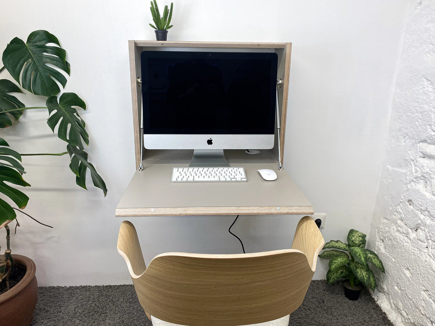 24” MONITOR DESK• Stone Grey