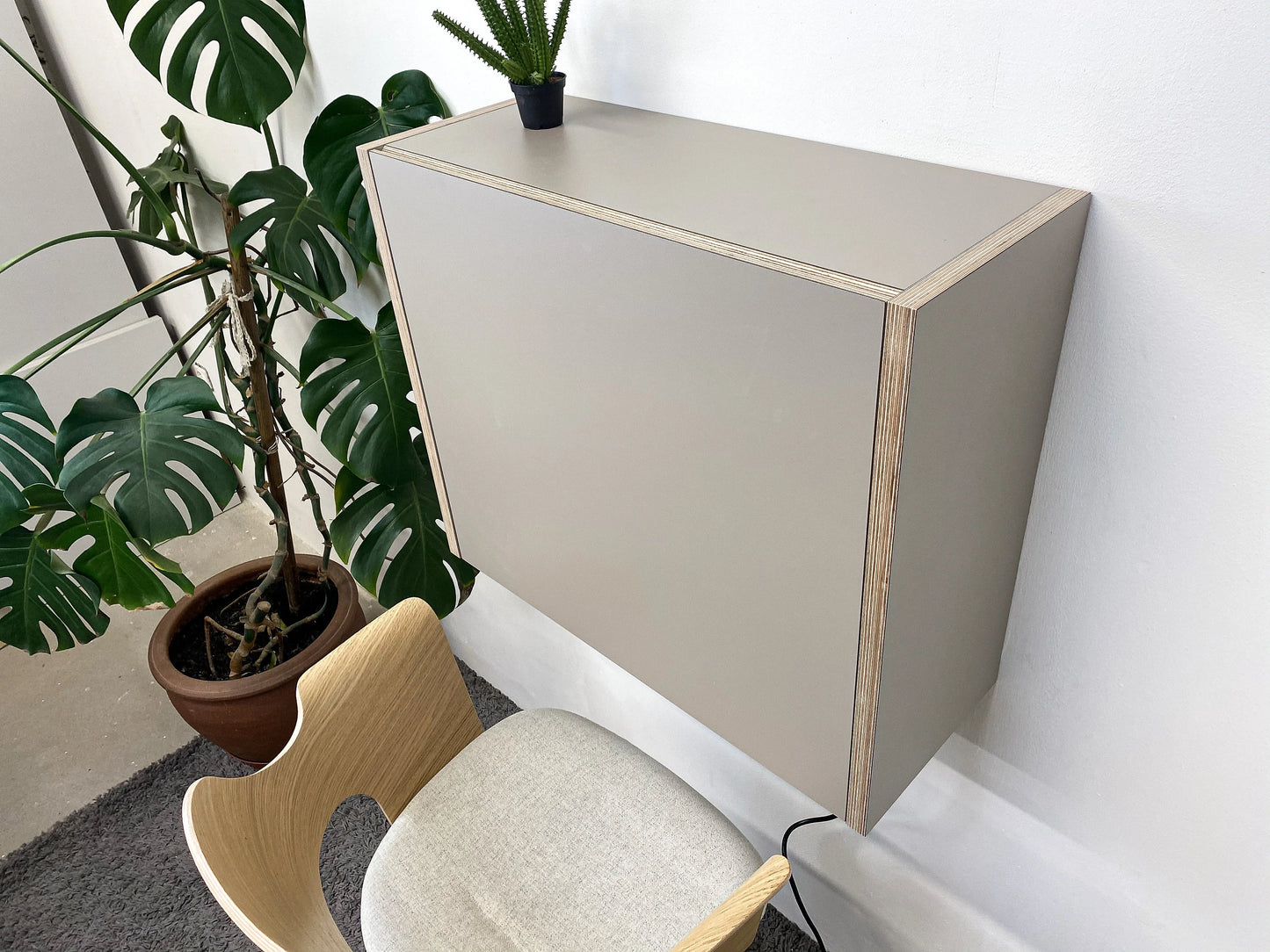 24” MONITOR DESK• Stone Grey