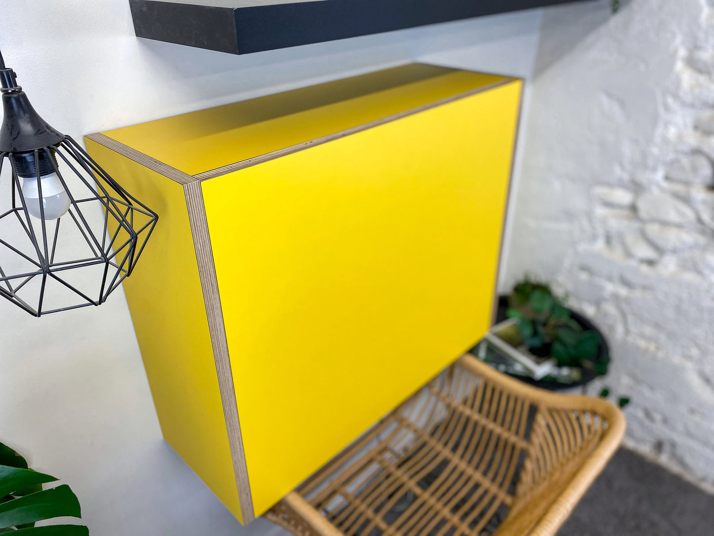 27” MONITOR DESK• Curry Yellow