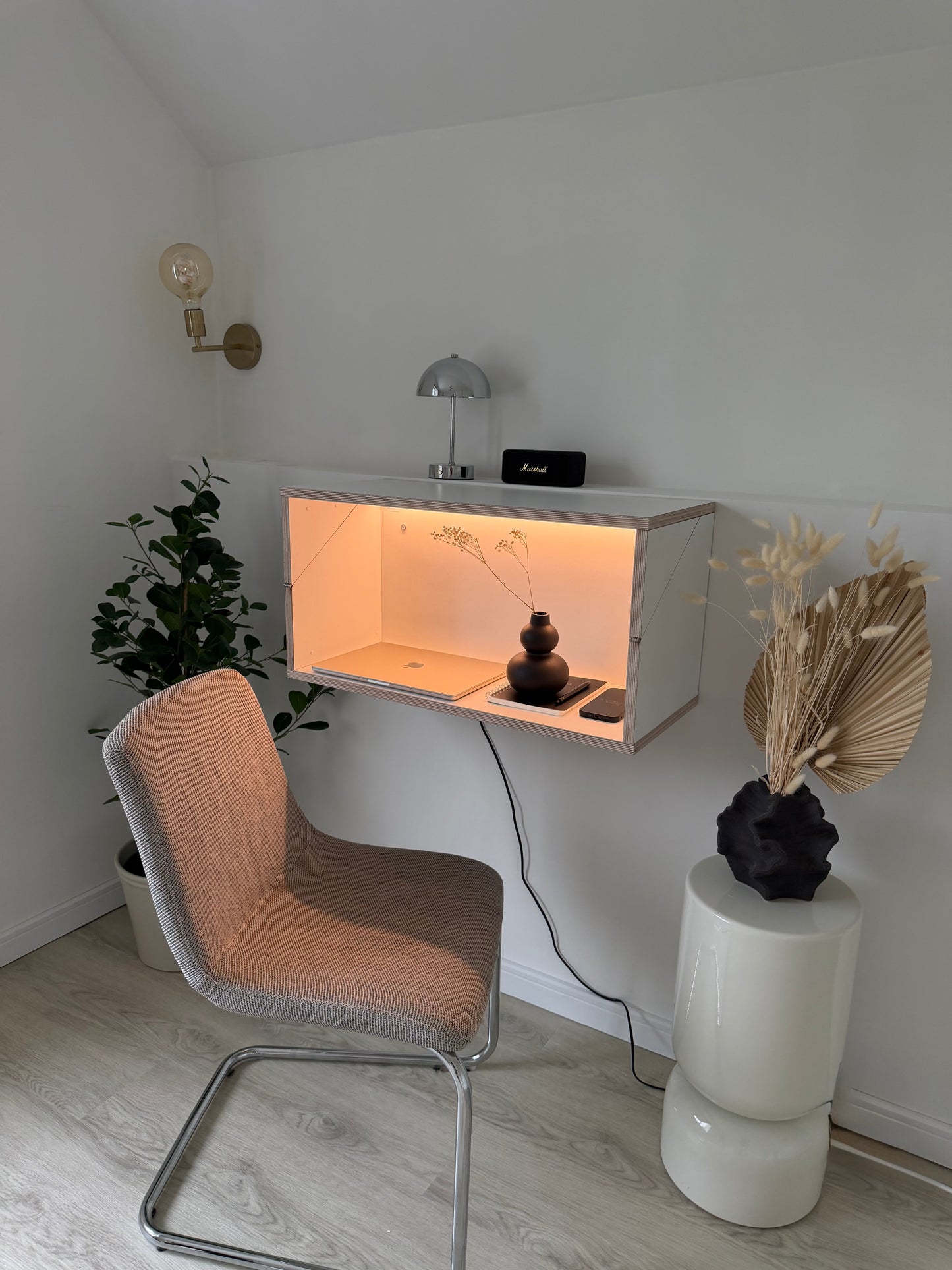 FLOATING SHELF DESK• White Hidden Wall Mounted Home Office Fold Down Space Saving Workstation