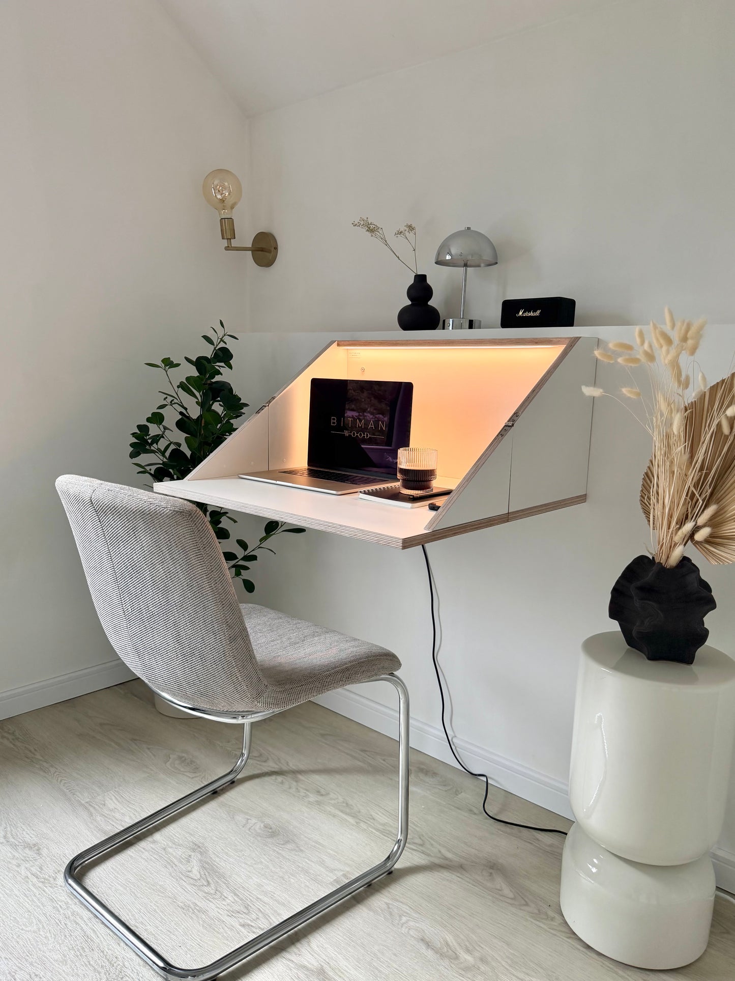 FLOATING SHELF DESK• White Hidden Wall Mounted Home Office Fold Down Space Saving Workstation