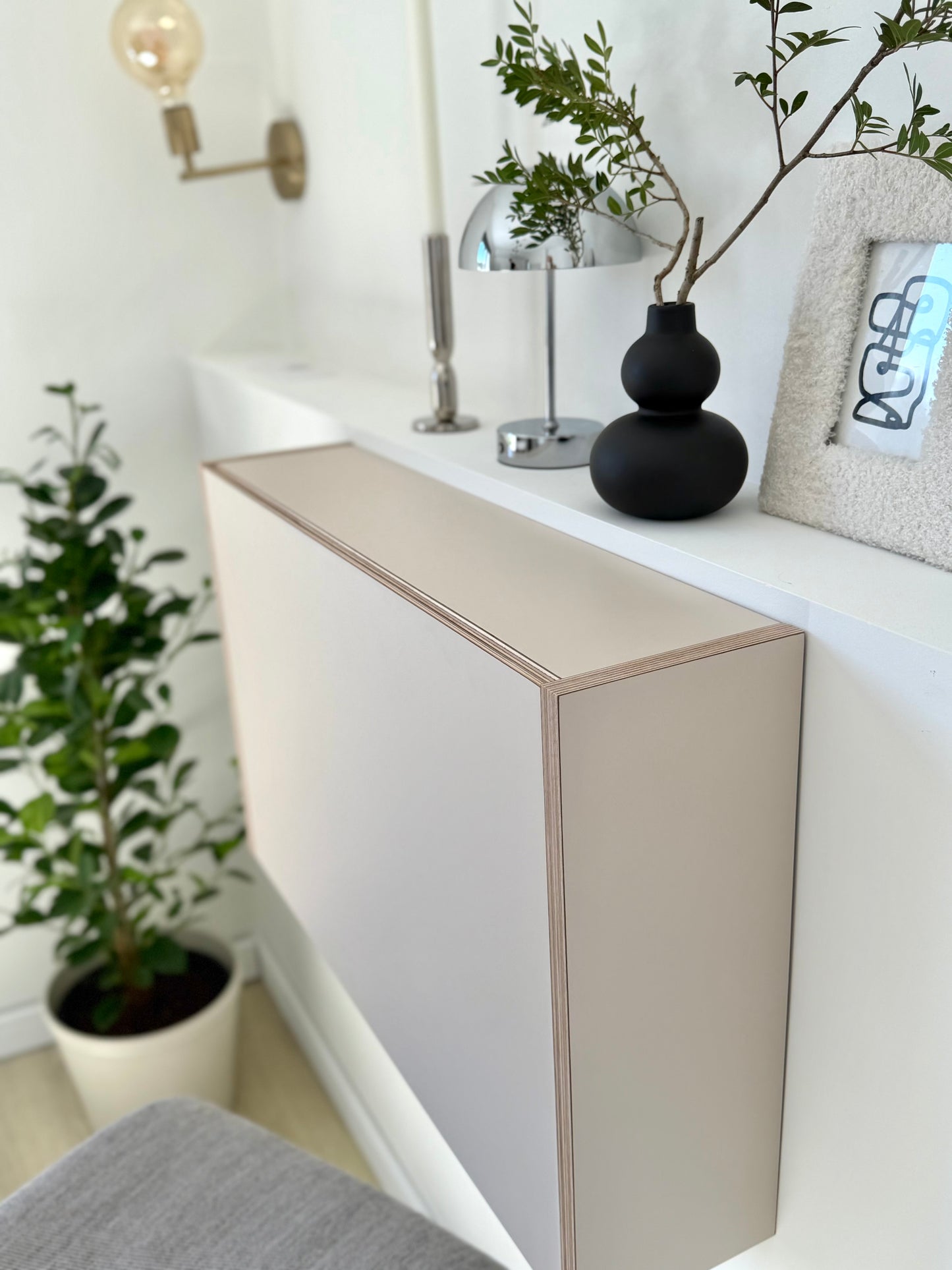 ORIGINAL FOLDING DESK• Sand Beige