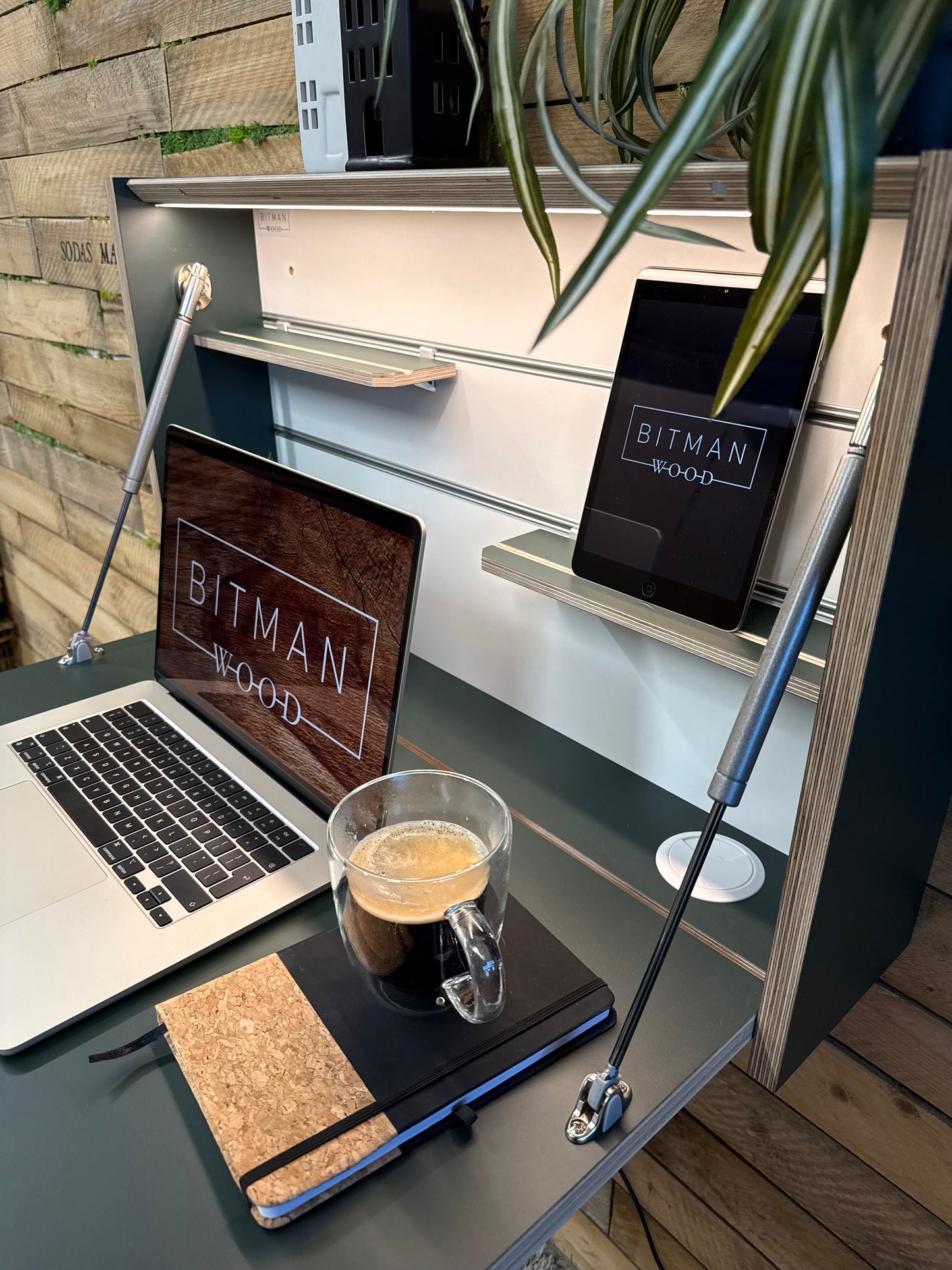 ORIGINAL FOLDING DESK• Fir Green