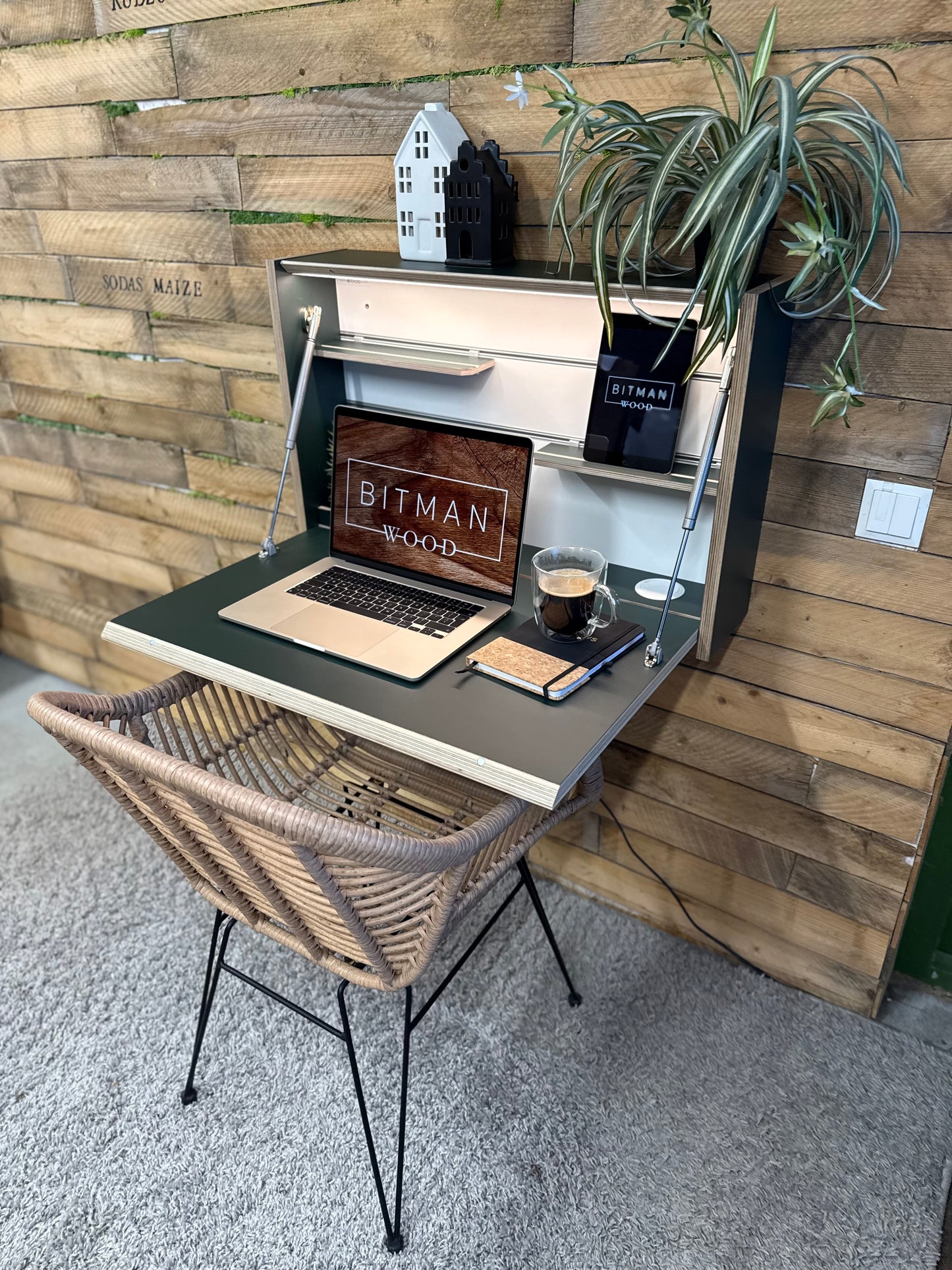 ORIGINAL FOLDING DESK• Fir Green