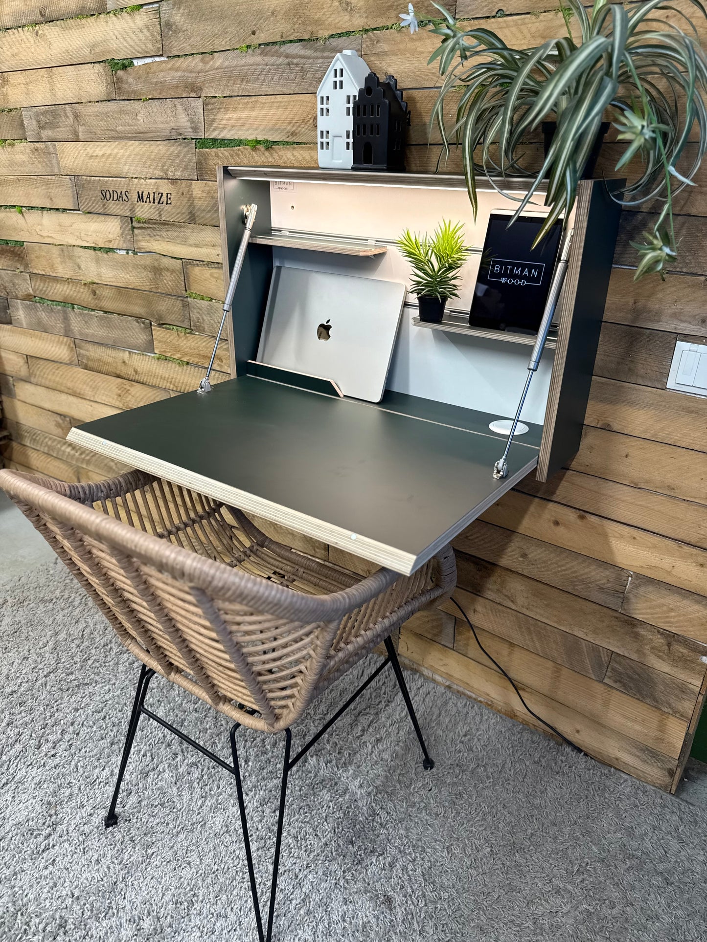 ORIGINAL FOLDING DESK• Fir Green