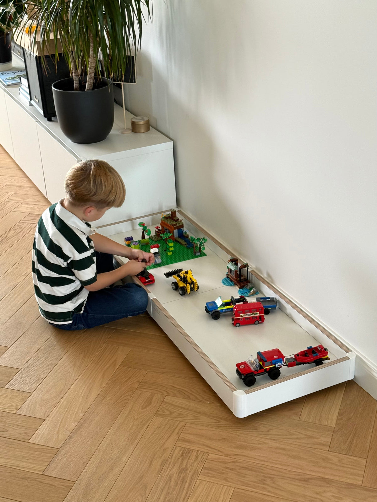 PLAY TRAY PLUS• Lego Toy Under Bed Storage Kids Room Gift Tray On Wheels Minimalist Rolling Table Montessori Kids Furniture