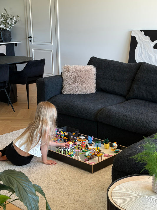 MOBILE PLAY TRAY• Black